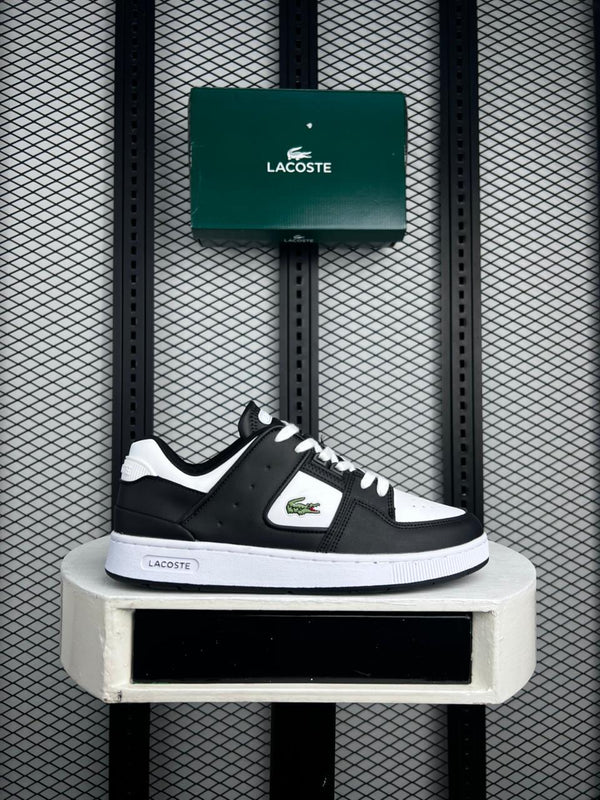 Lacoste Sneakers